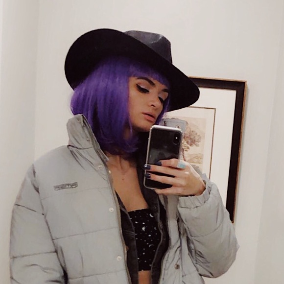 Meet your Posher, Kline - Picture 1 of 1